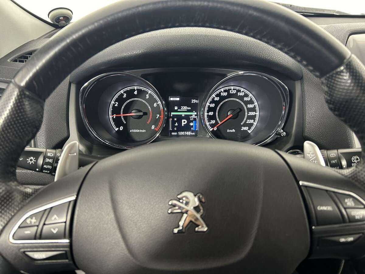 Купить Peugeot 4008, 2012, 100 748 км, фото №9