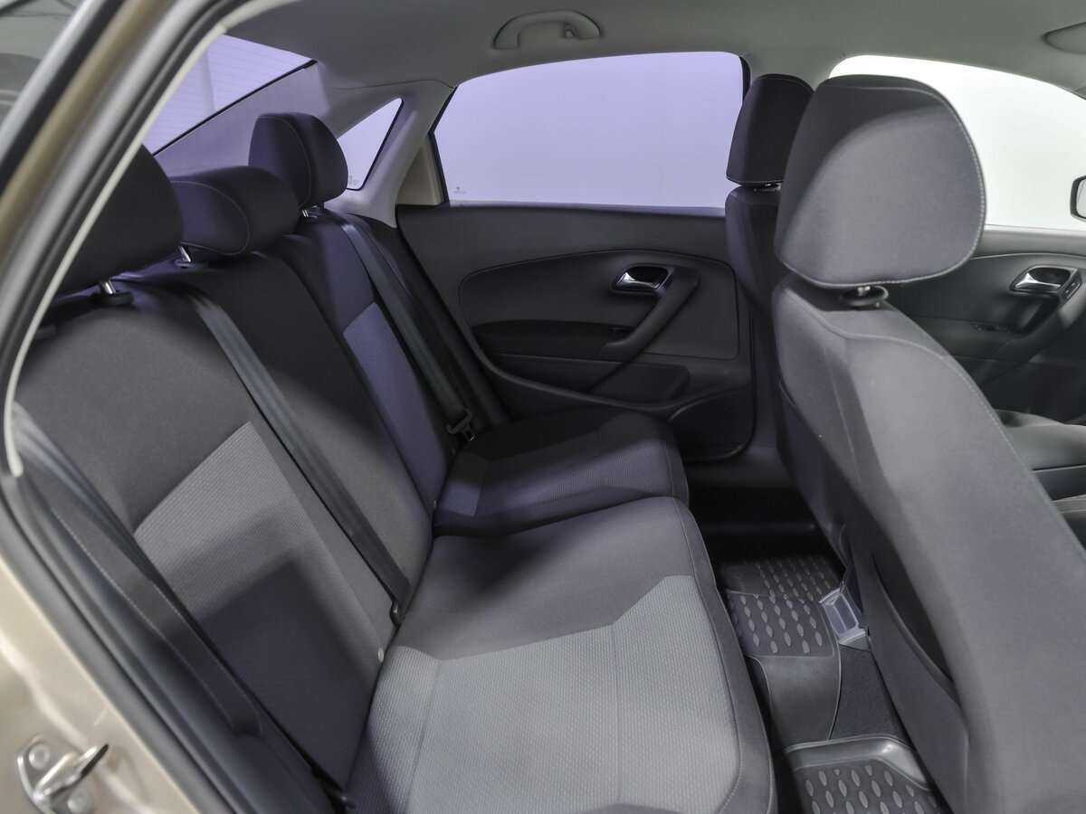 Купить Volkswagen Polo, 2015, 123 861 км, фото №12