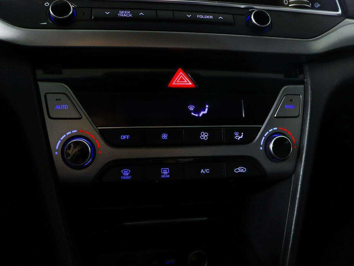 Купить Hyundai Elantra, 2018, 128 900 км, фото №14