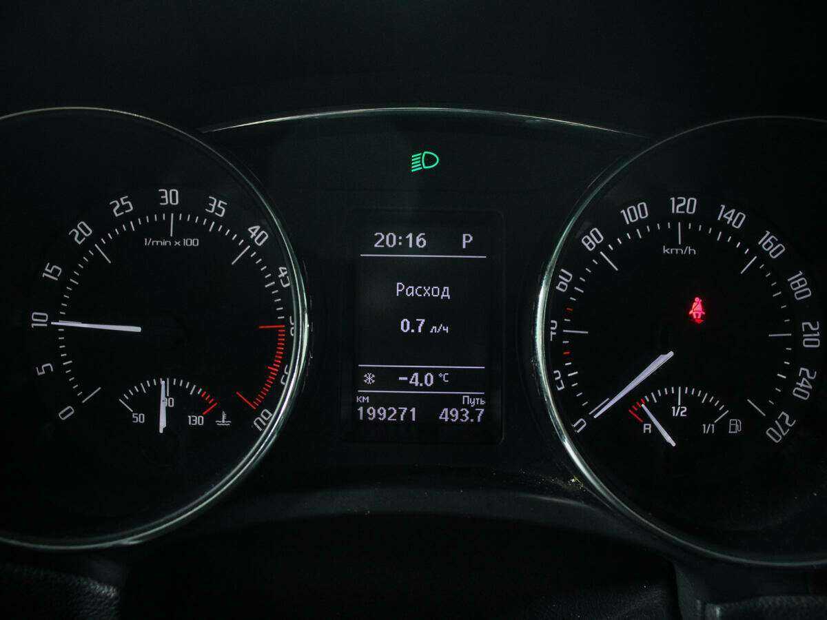 Купить Skoda Superb, 2014, 199 270 км, фото №10