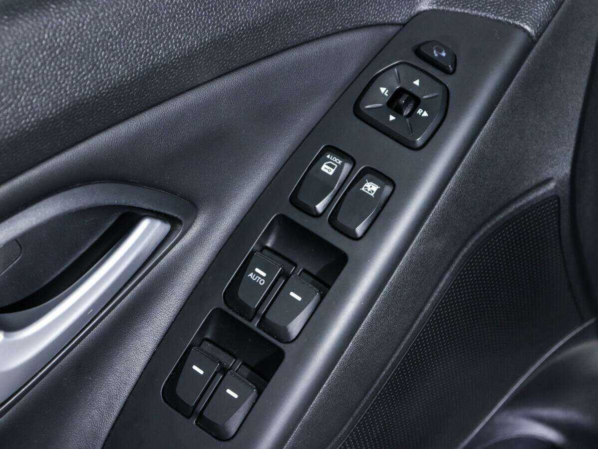 Купить Hyundai ix35, 2014, 109 000 км, фото №18