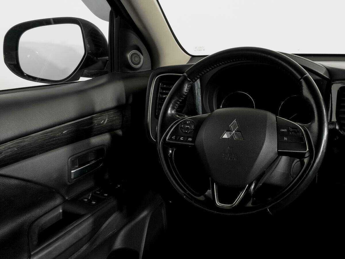 Купить Mitsubishi Outlander, 2017, 101 000 км, фото №13