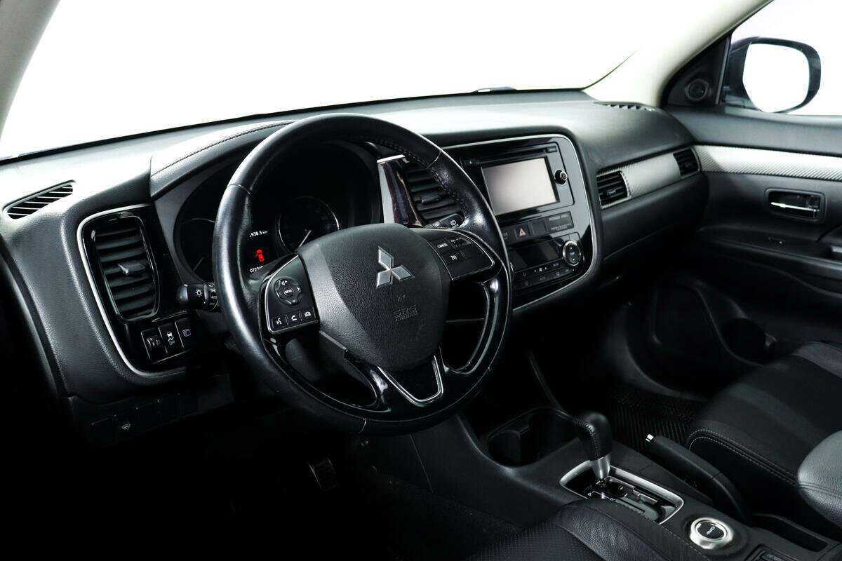 Купить Mitsubishi Outlander, 2015, 72 276 км, фото №13
