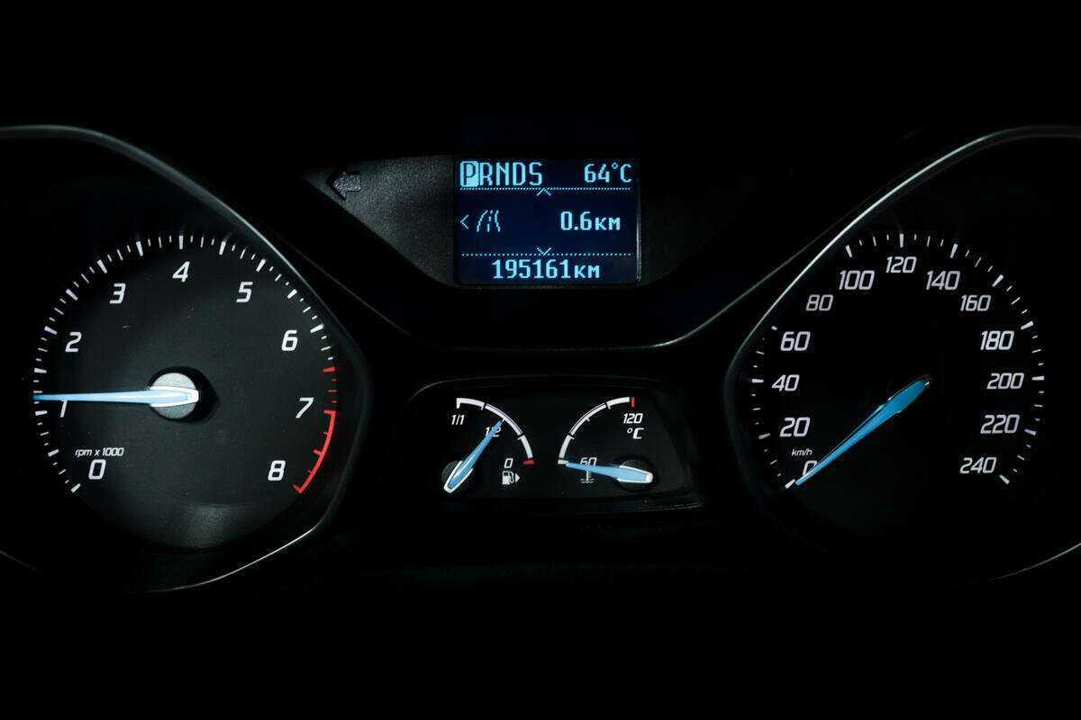 Купить Ford Focus, 2012, 195 159 км, фото №10