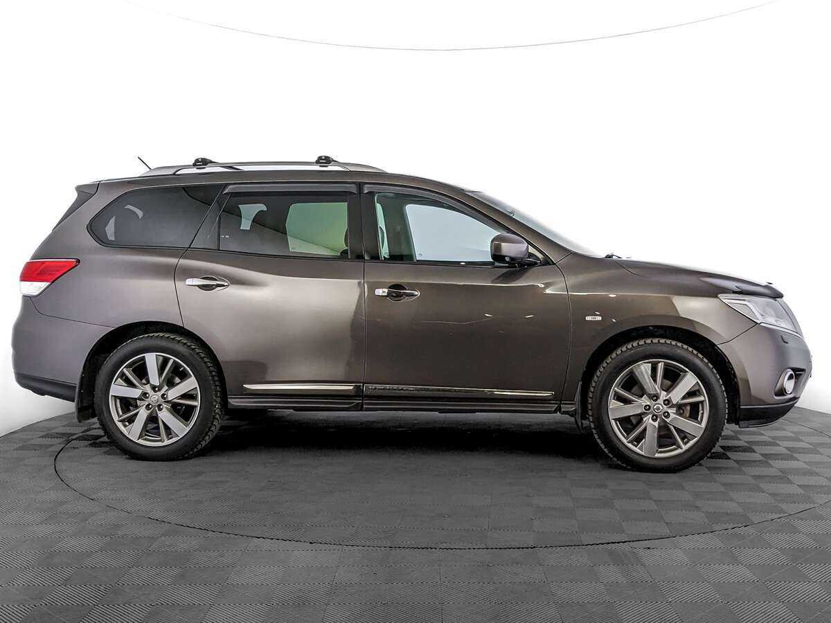 Купить Nissan Pathfinder, 2016, 139 137 км, фото №4