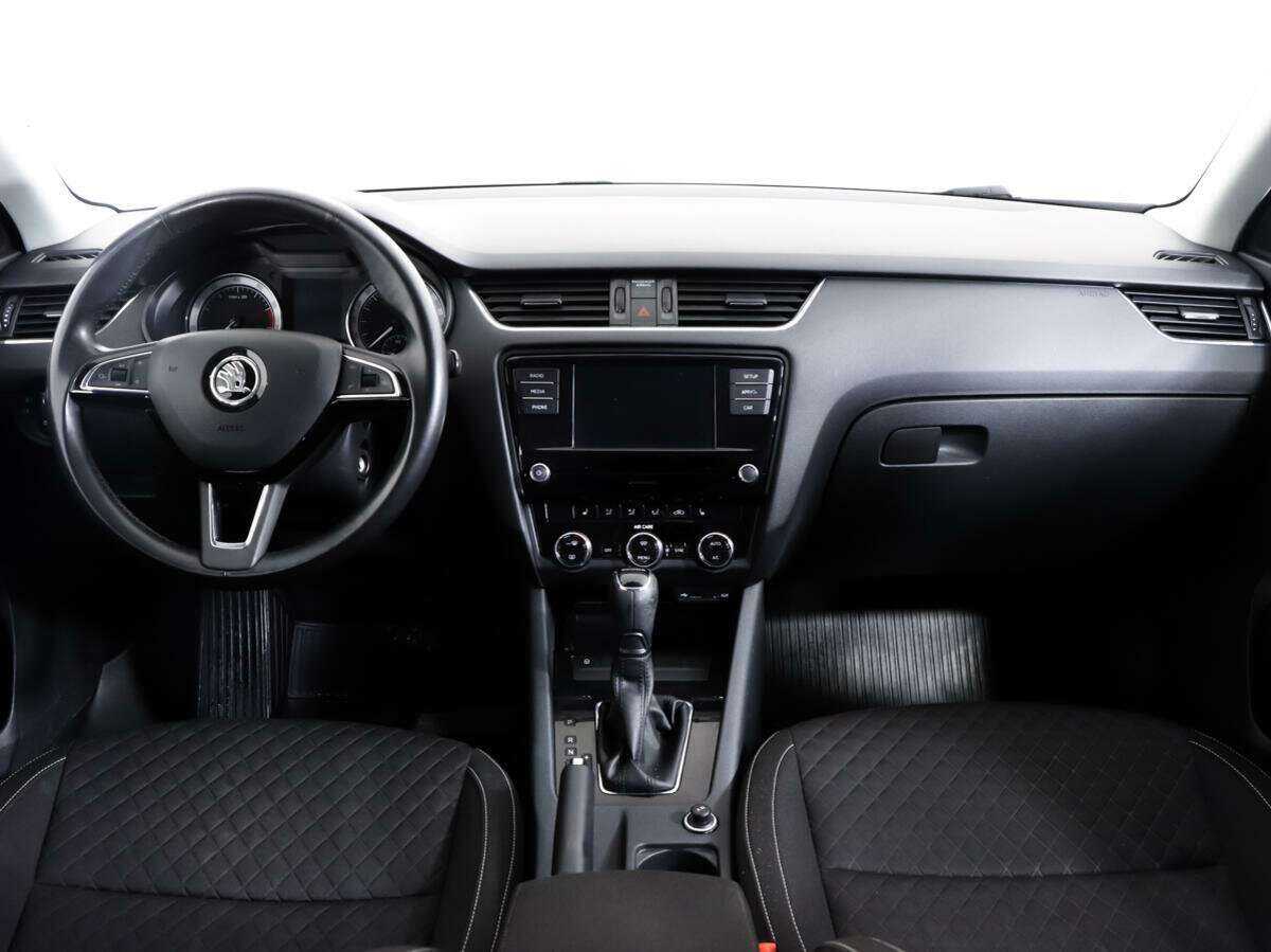 Купить Skoda Octavia, 2017, 85 765 км, фото №8