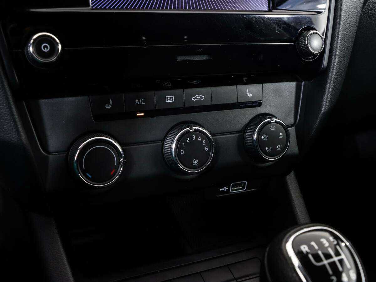 Купить Skoda Octavia, 2018, 62 966 км, фото №12