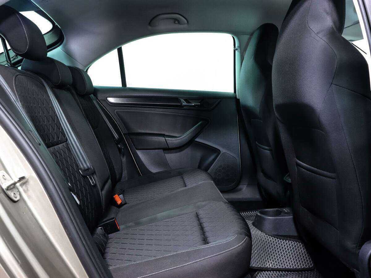 Купить Skoda Rapid, 2021, 90 000 км, фото №16