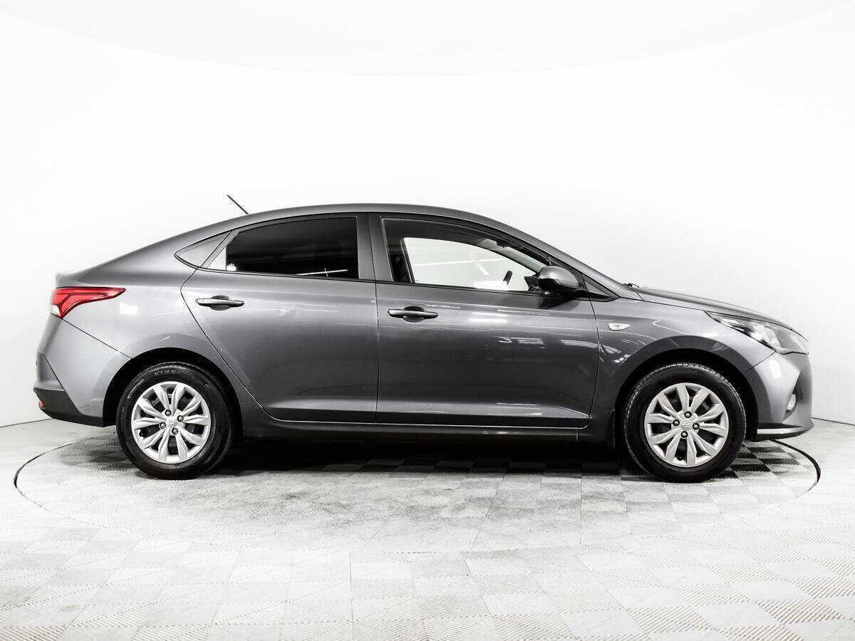 Купить Hyundai Solaris, 2021, 115 550 км, фото №4