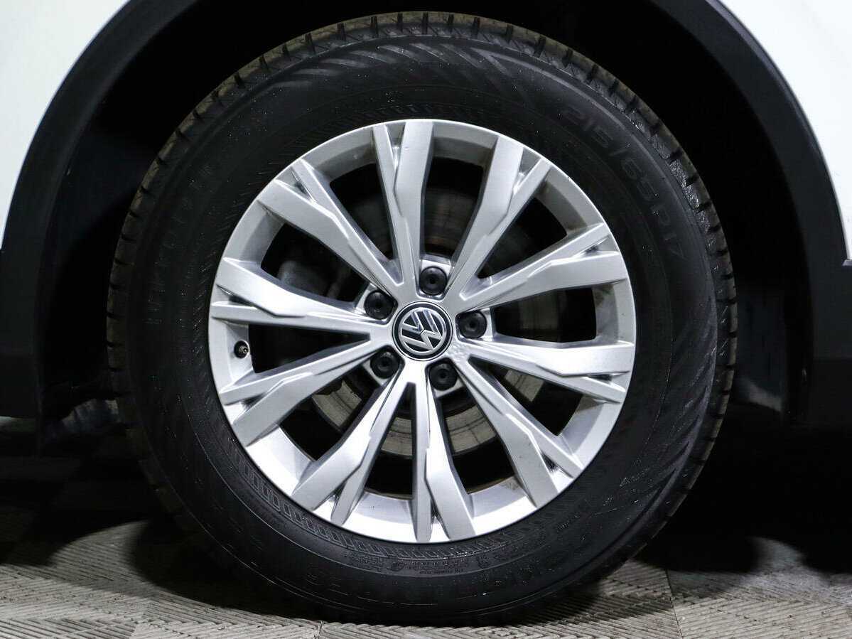 Купить Volkswagen Tiguan, 2017, 107 600 км, фото №17
