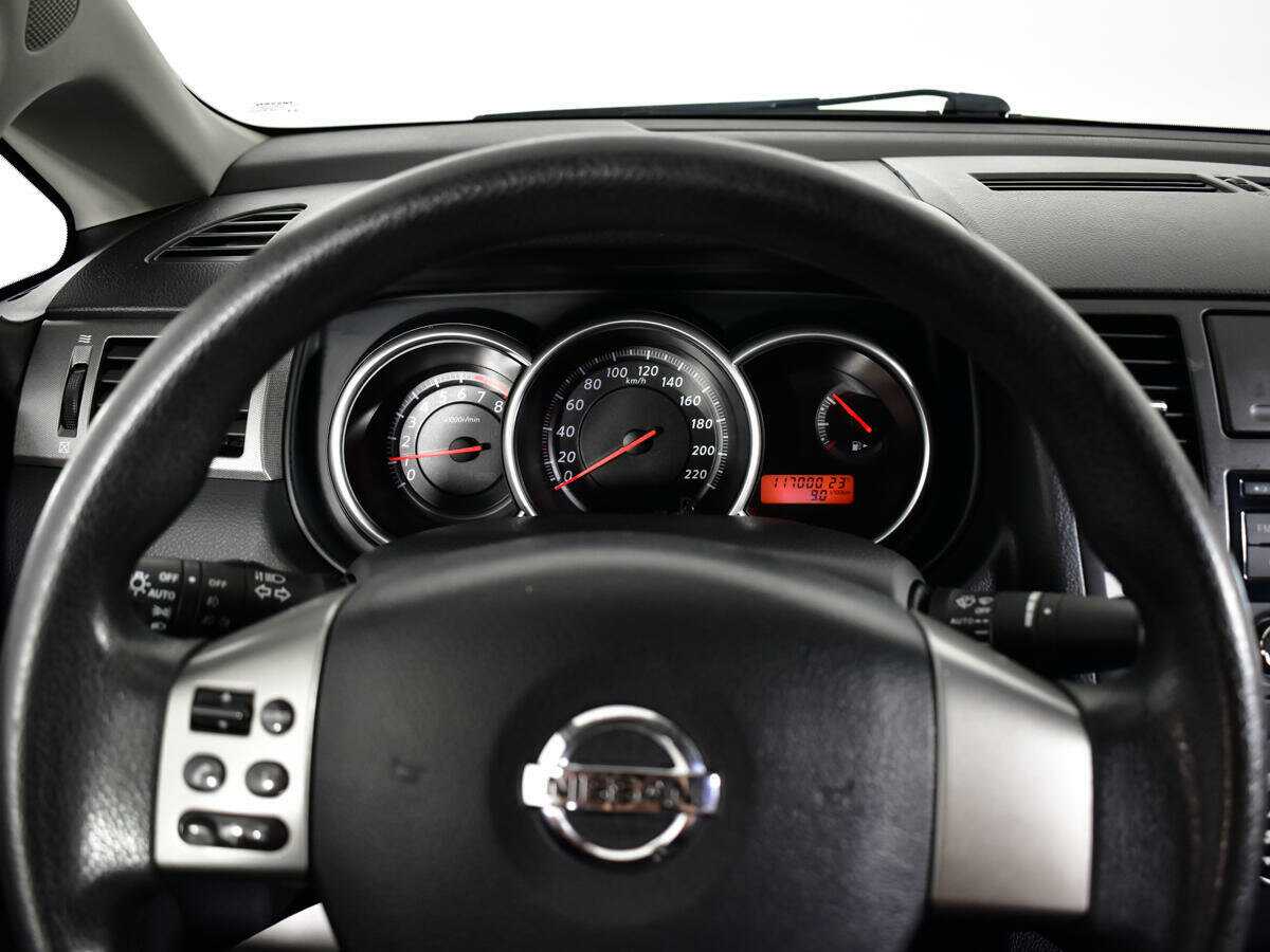 Купить Nissan Tiida, 2013, 116 999 км, фото №11