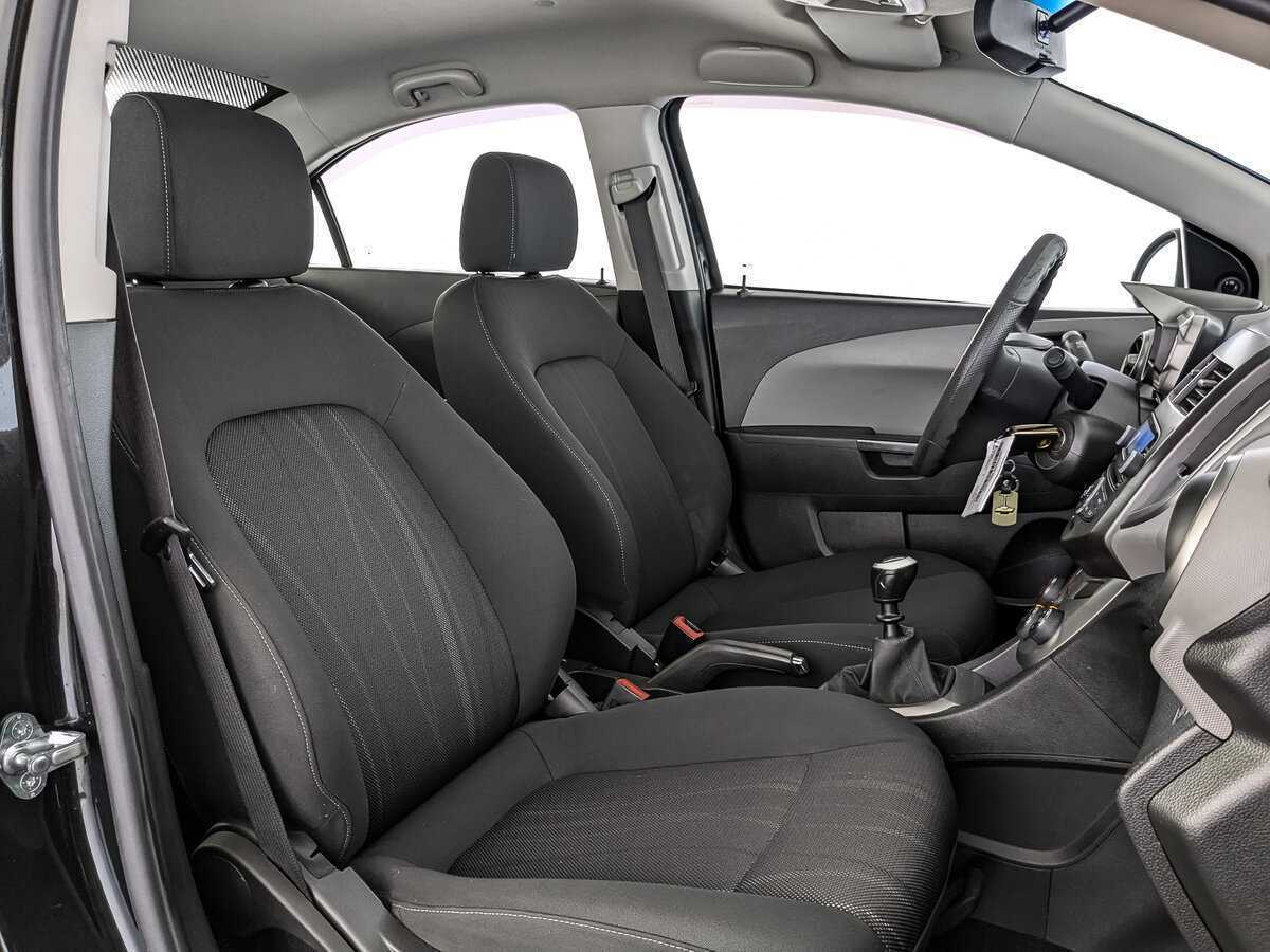 Купить Chevrolet Aveo, 2014, 83 759 км, фото №19