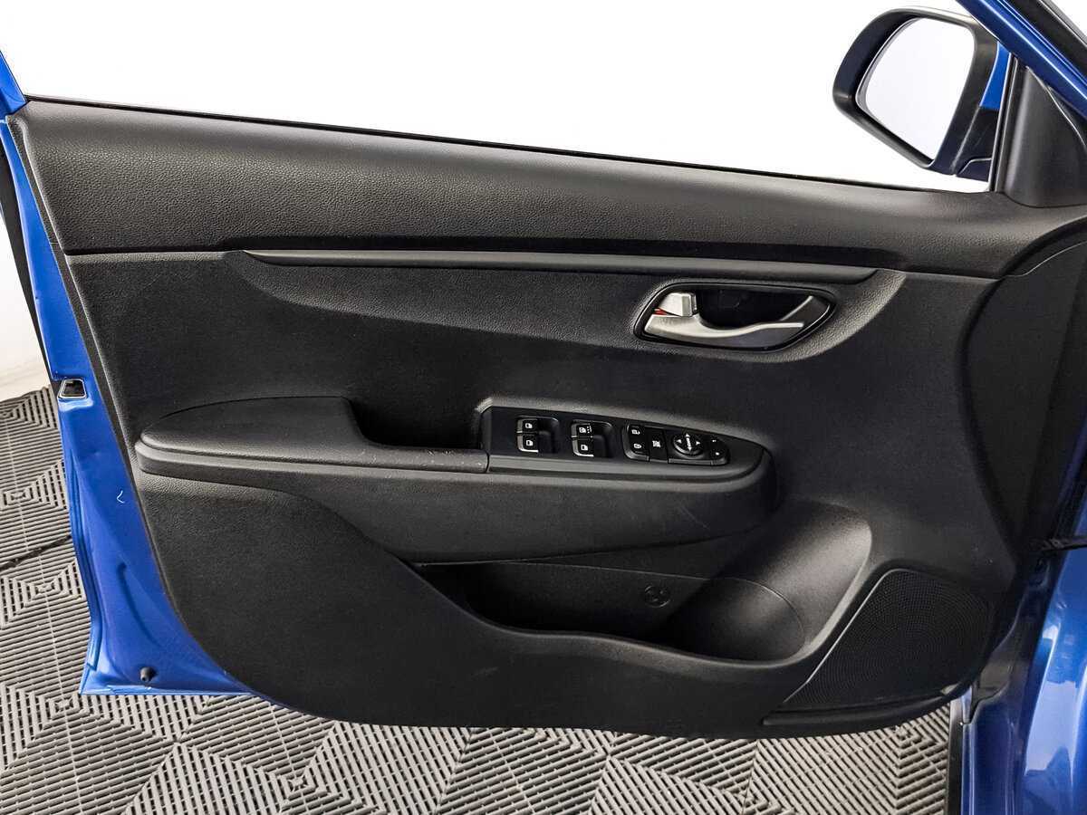 Купить Kia Rio X-Line, 2019, 181 959 км, фото №15