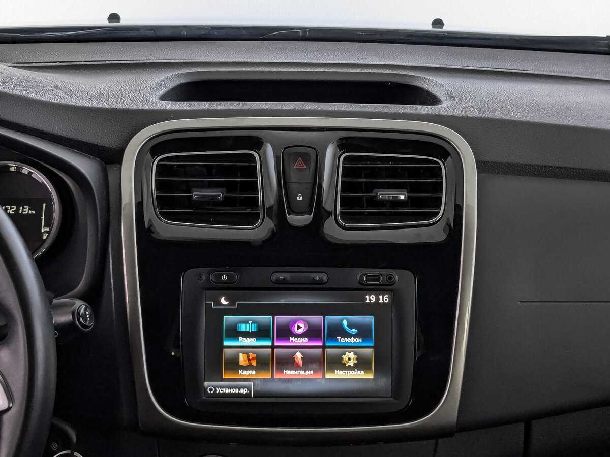 Купить Renault Sandero Stepway, 2019, 47 212 км, фото №13