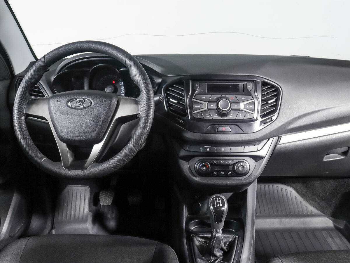 Купить Lada (ВАЗ) Vesta, 2016, 73 016 км, фото №12