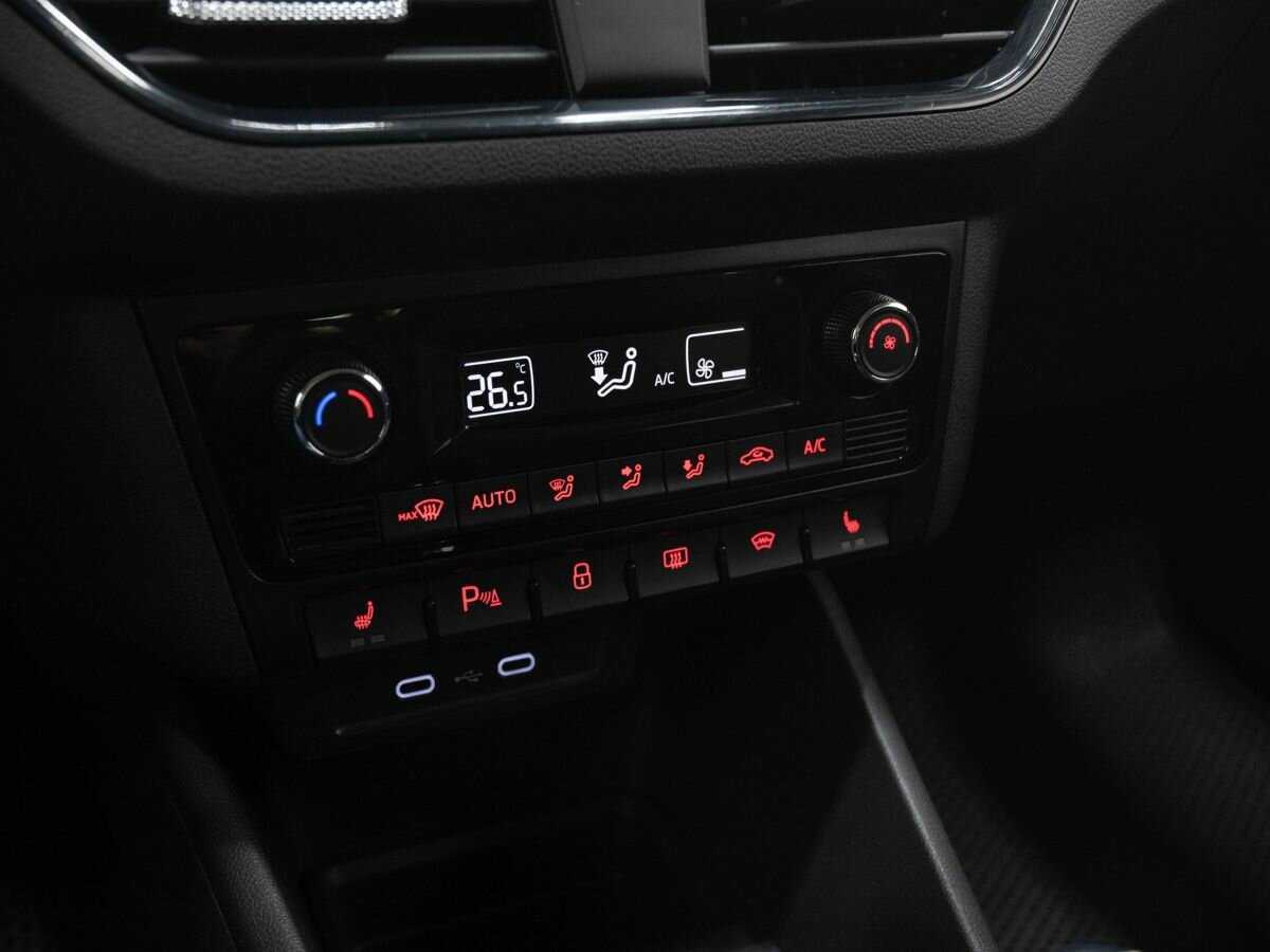 Купить Volkswagen Polo, 2021, 74 500 км, фото №19