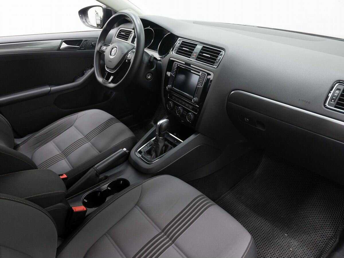 Купить Volkswagen Jetta, 2016, 170 000 км, фото №11