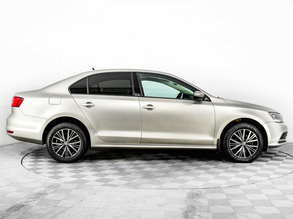 Купить Volkswagen Jetta, 2016, 141 273 км, фото №4