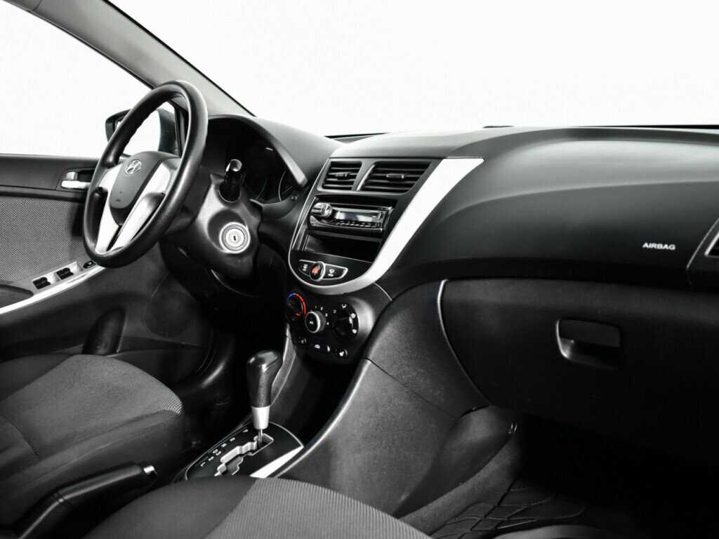 Купить Hyundai Solaris, 2012, 158 866 км, фото №9