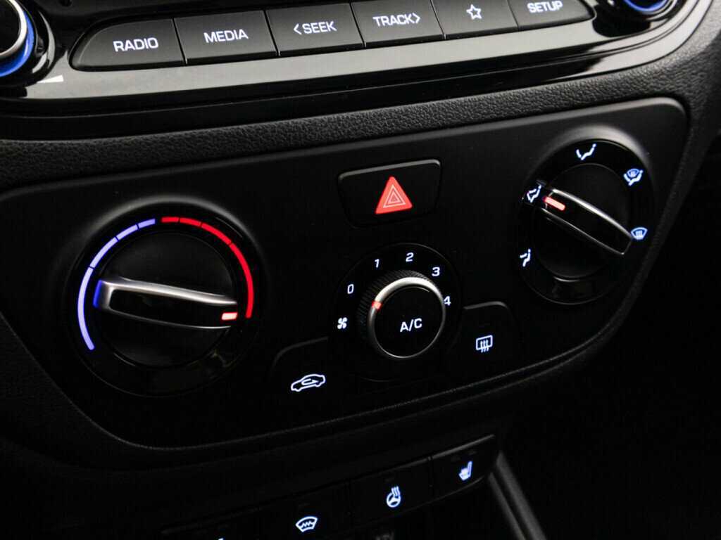 Купить Hyundai Solaris, 2022, 77 712 км, фото №15