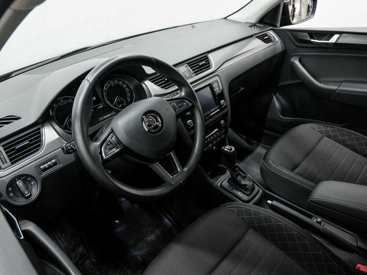 Купить Skoda Rapid, 2018, 87 000 км, фото №12