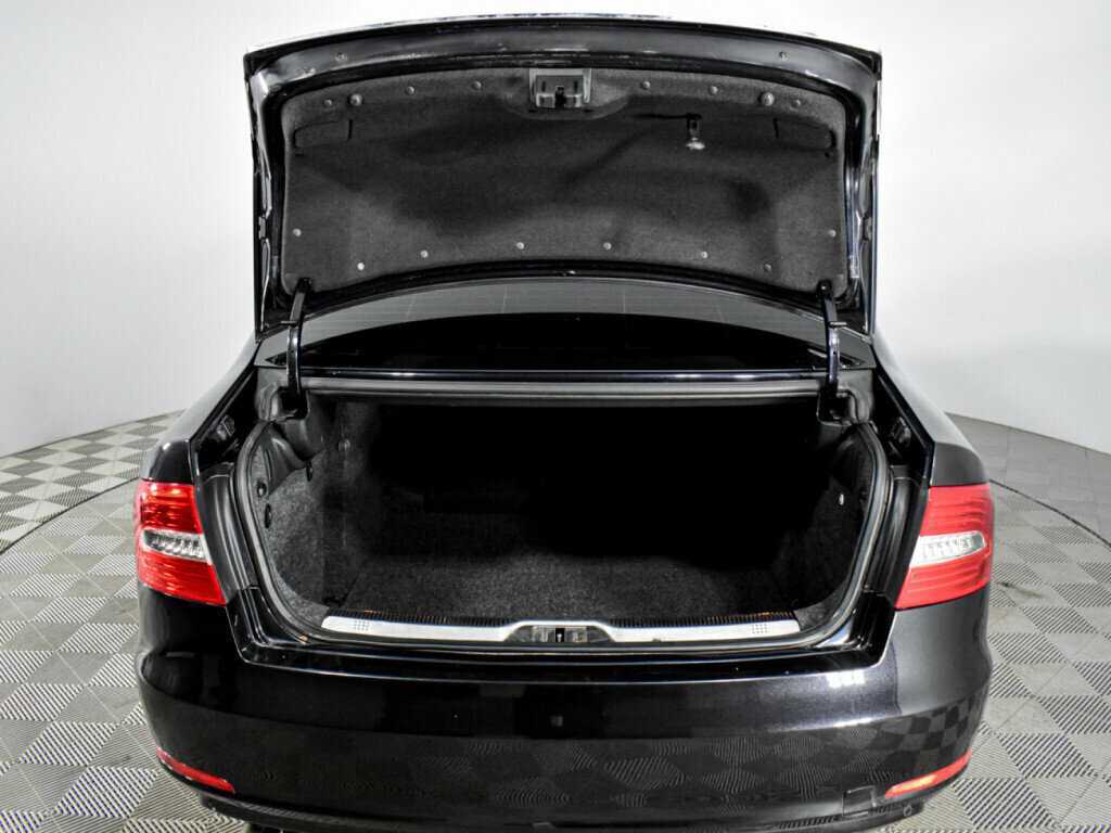 Купить Skoda Superb DSG, 2013, 209 695 км, фото №17