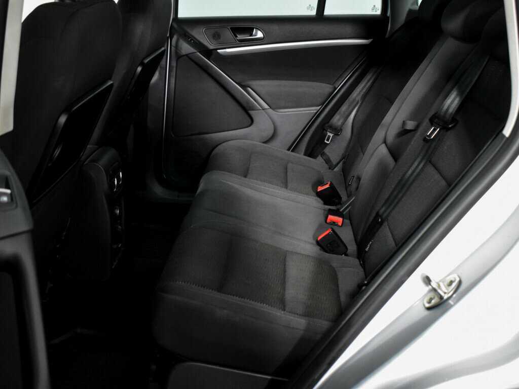 Купить Volkswagen Tiguan, 2012, 226 172 км, фото №12