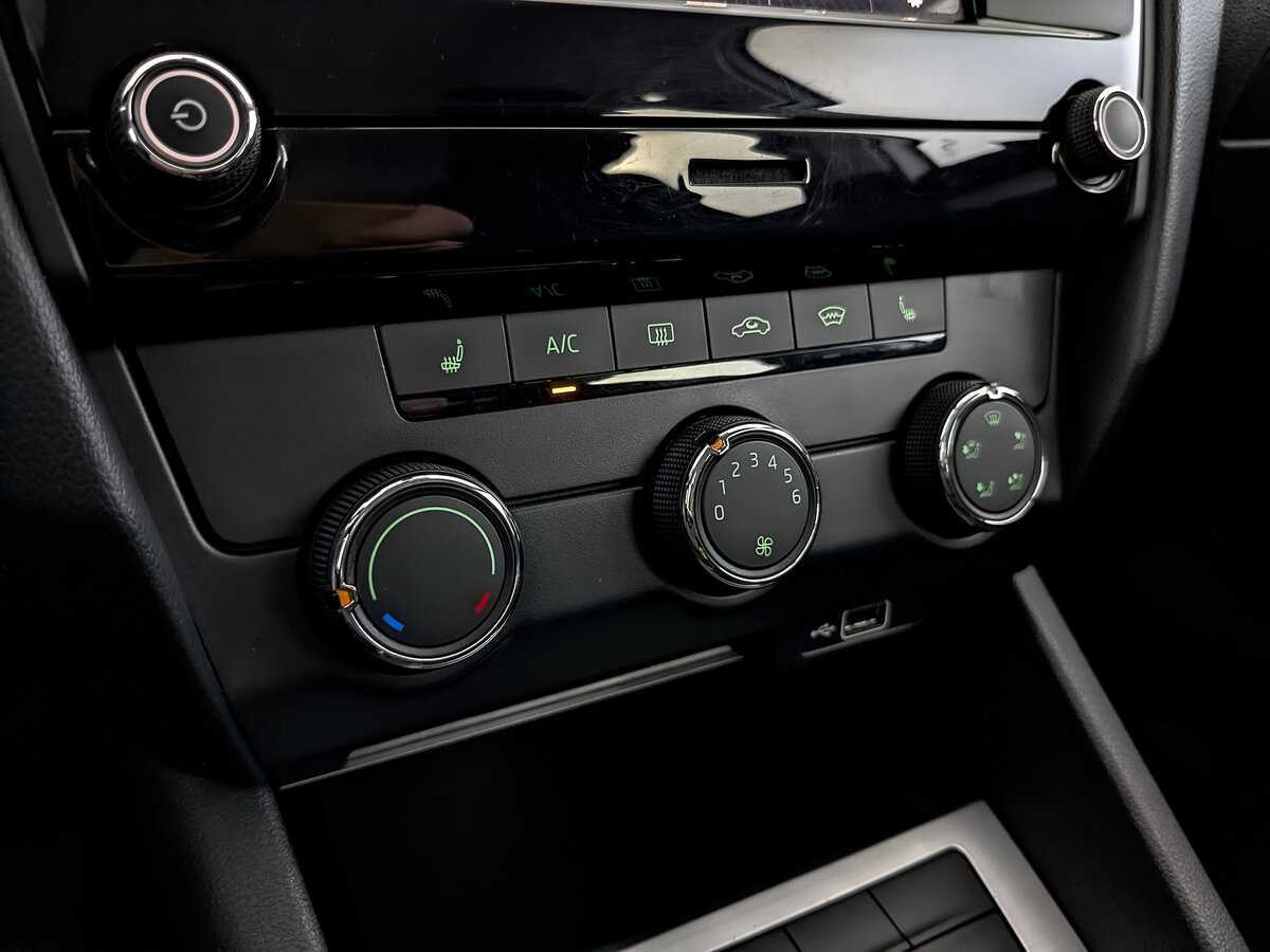 Купить Skoda Octavia, 2019, 125 255 км, фото №20