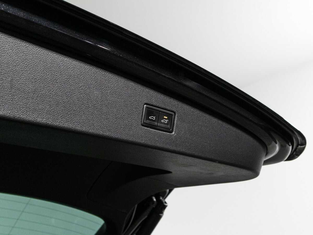 Купить Volkswagen Tiguan, 2019, 113 508 км, фото №16