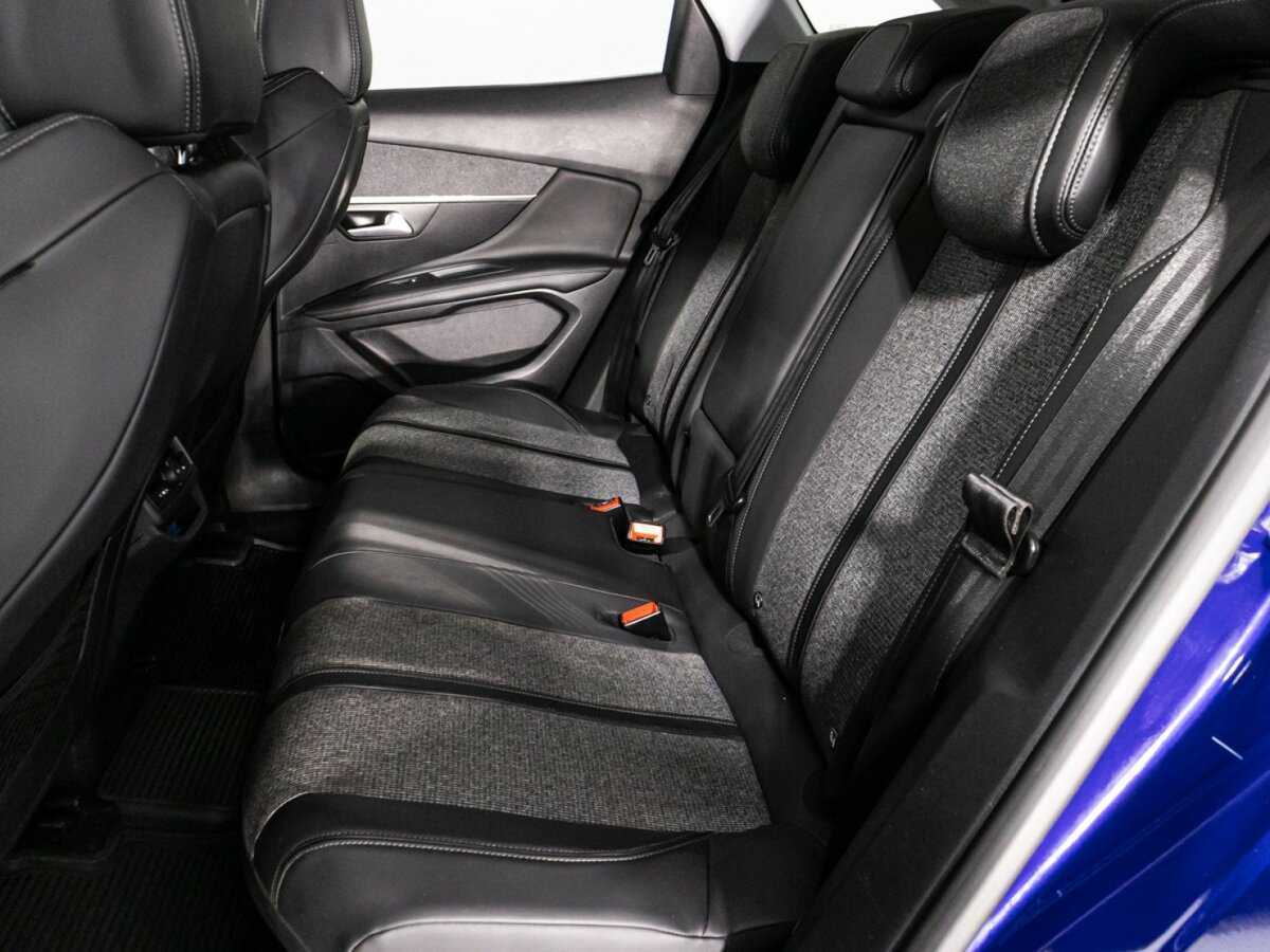 Купить Peugeot 3008, 2017, 70 000 км, фото №10