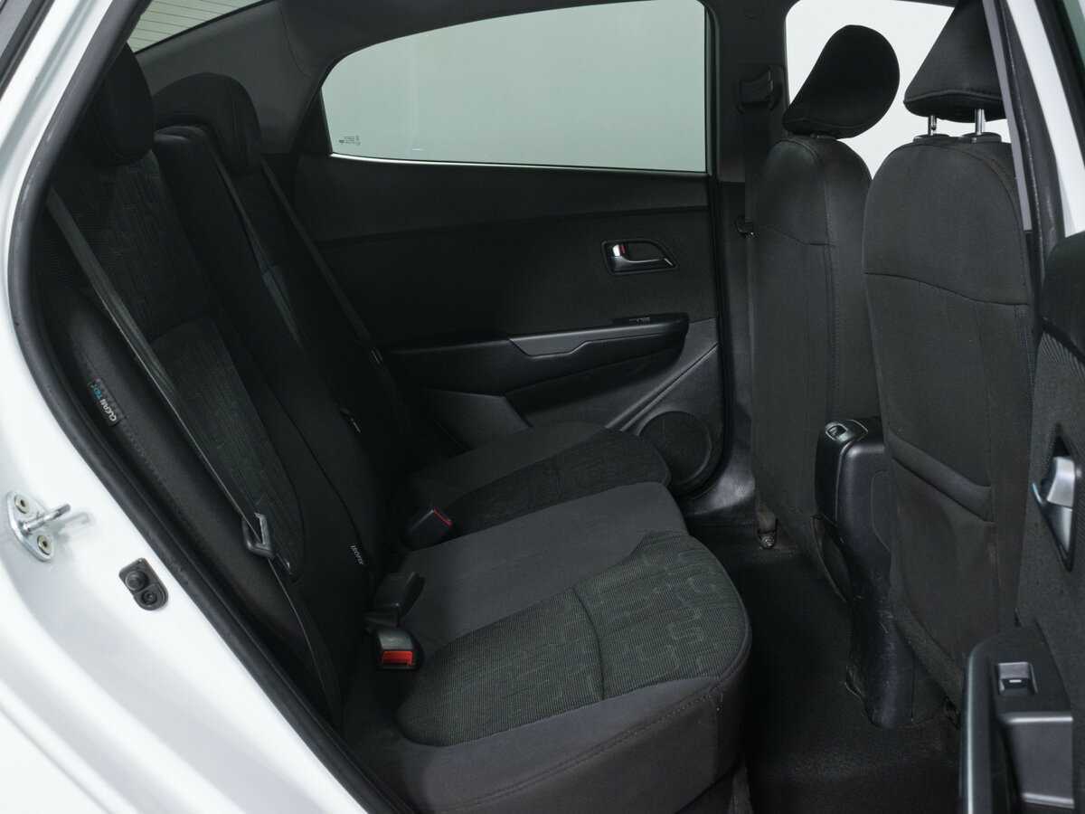 Купить Kia Rio, 2016, 153 455 км, фото №10