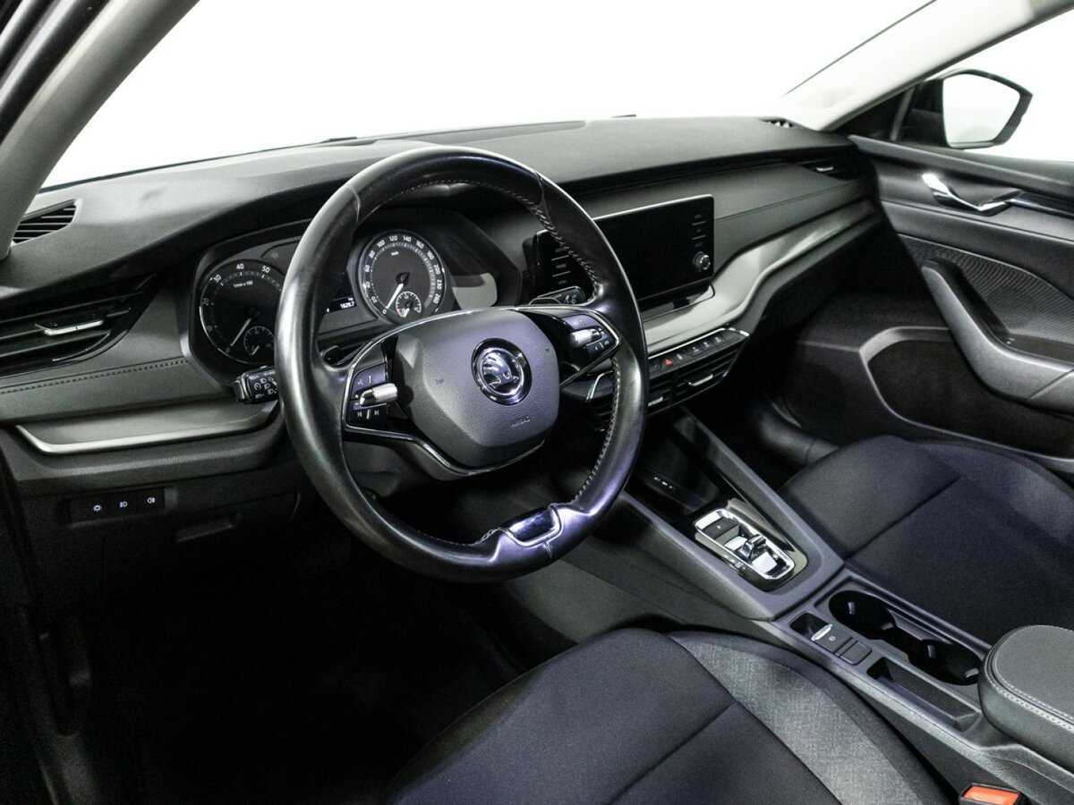 Купить Skoda Octavia, 2021, 151 776 км, фото №11