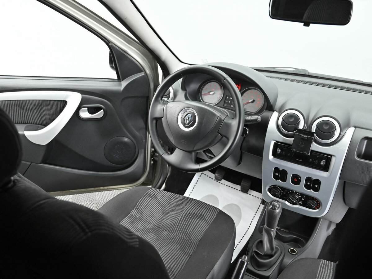 Купить Renault Logan, 2013, 187 000 км, фото №11