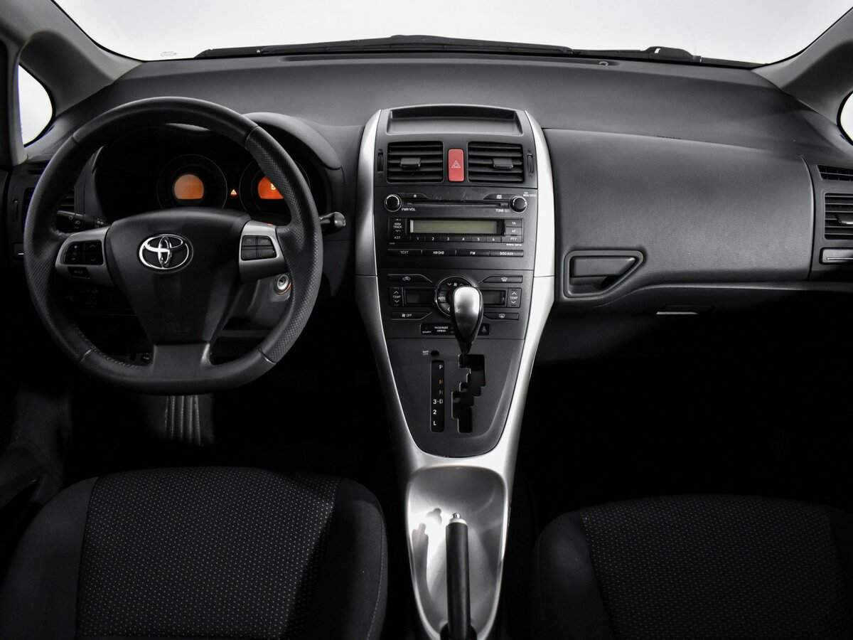 Купить Toyota Auris, 2012, 155 326 км, фото №16