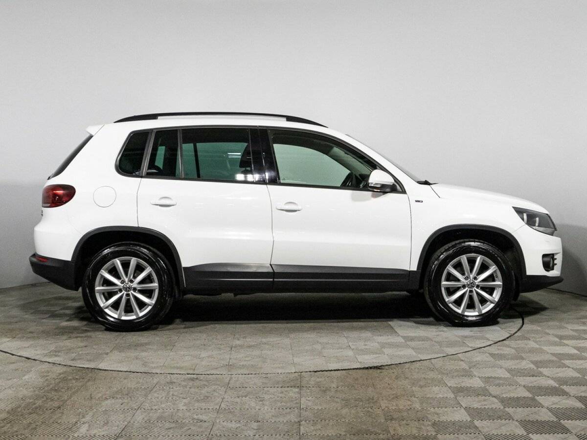 Купить Volkswagen Tiguan, 2015, 133 807 км, фото №4