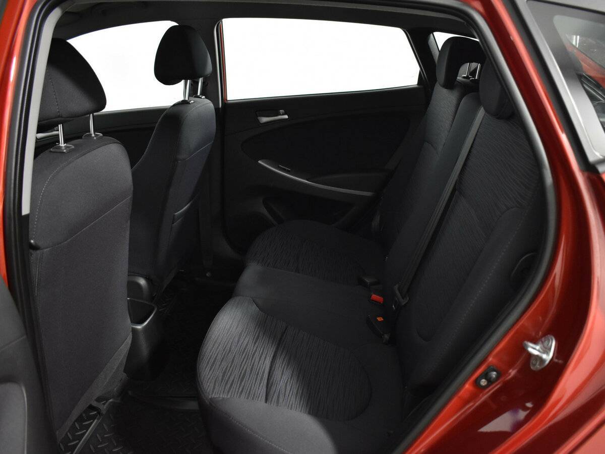 Купить Hyundai Solaris, 2014, 95 000 км, фото №12