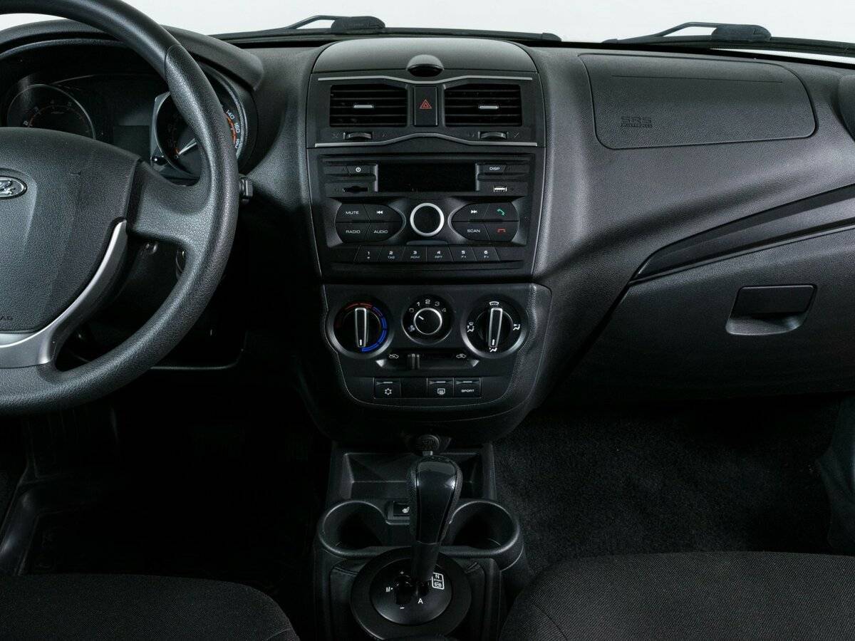 Купить Lada (ВАЗ) Granta, 2019, 13 700 км, фото №9