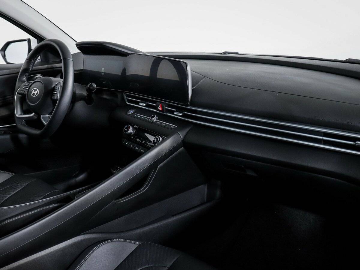 Купить Hyundai Elantra VII (CN7) Рестайлинг, 2024, 2 505 км, фото №7