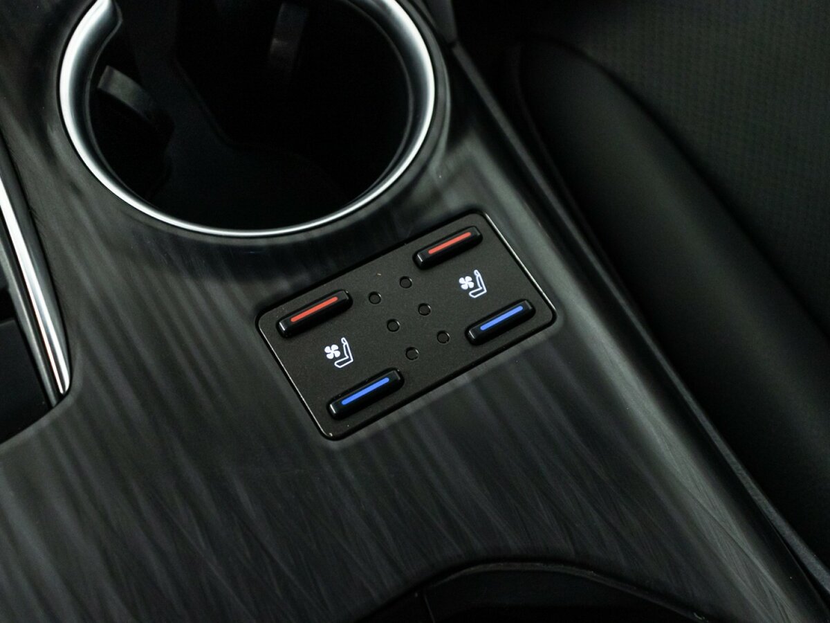 Купить Toyota Camry VIII (XV70) Рестайлинг, 2021, 251 000 км, фото №22