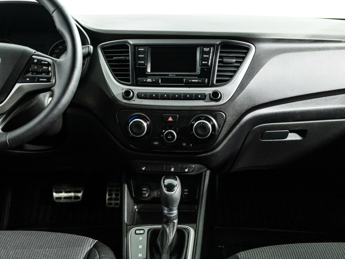 Купить Hyundai Solaris II, 2017, 152 854 км, фото №14