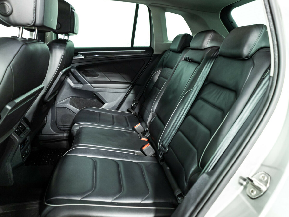 Купить Volkswagen Tiguan II, 2018, 152 619 км, фото №10