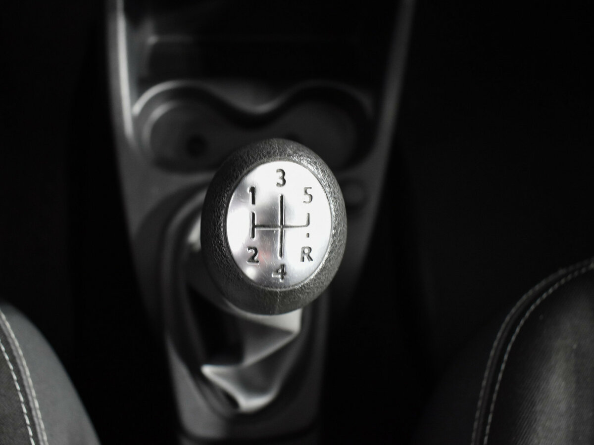 Купить Renault Sandero I, 2014, 197 000 км, фото №15